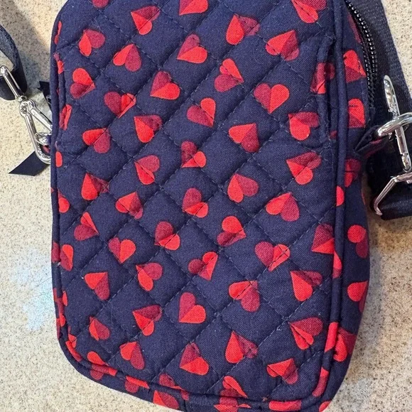 Vera Bradley Navy and Red Sweet Hearts Crossbody Bag Purse Valentines - Picture 2 of 4